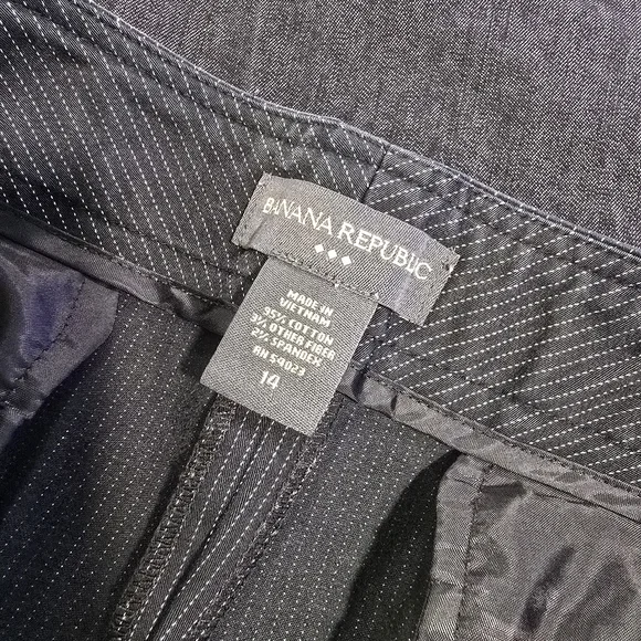 Banana Republic Dark Gray Pencil Skirt - Picture 8 of 9